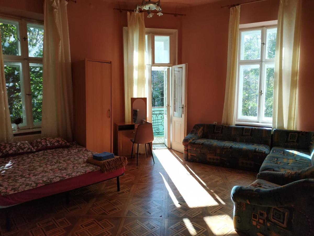 Кімната В Серці Львова Lviv Exterior photo
